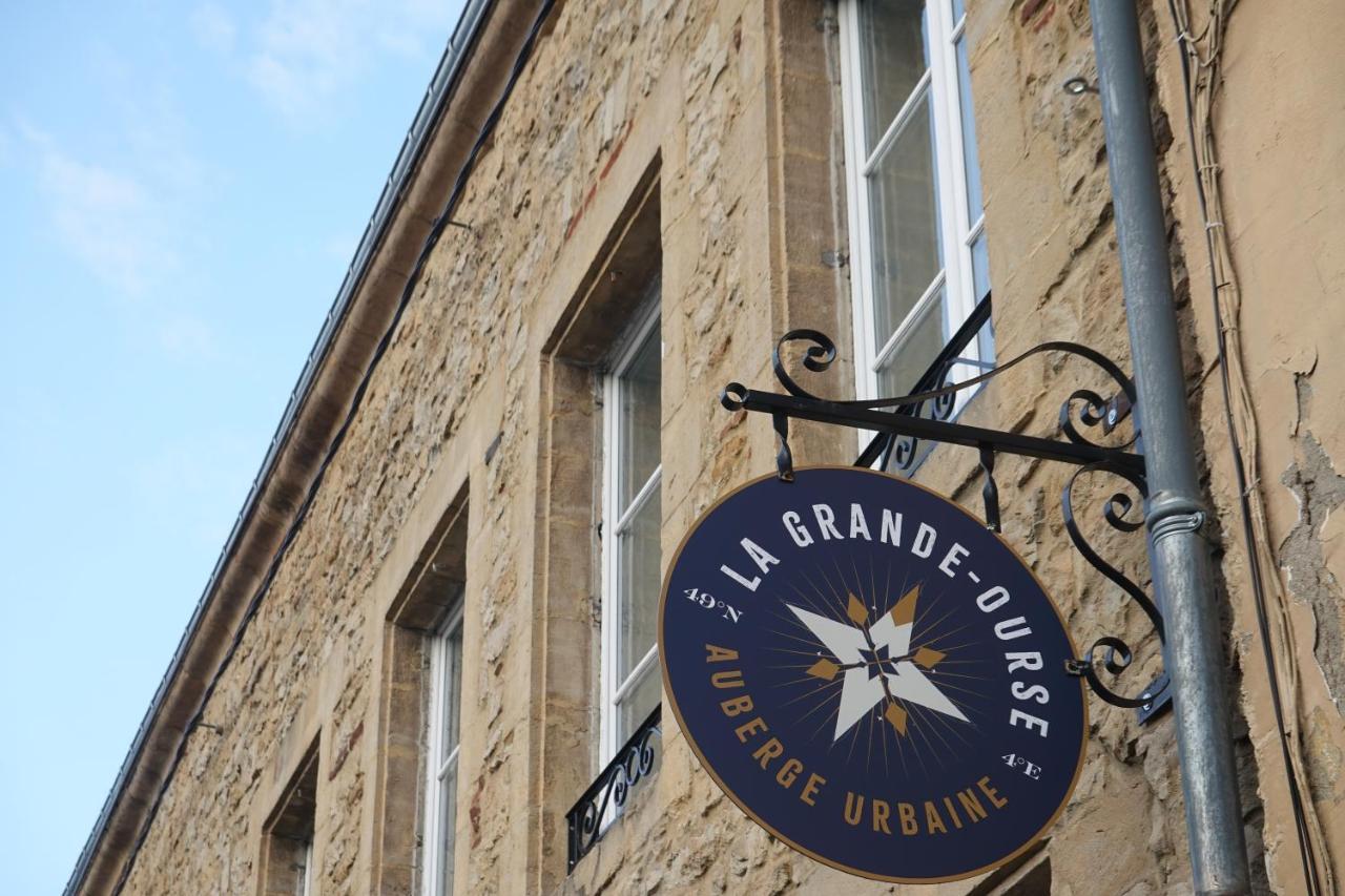 Bed and Breakfast La Grande-Ourse Шарлевиль-Мезьер Экстерьер фото