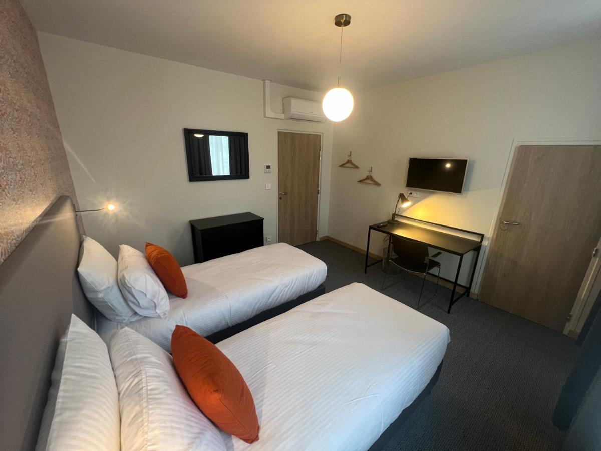 Bed and Breakfast La Grande-Ourse Шарлевиль-Мезьер Экстерьер фото