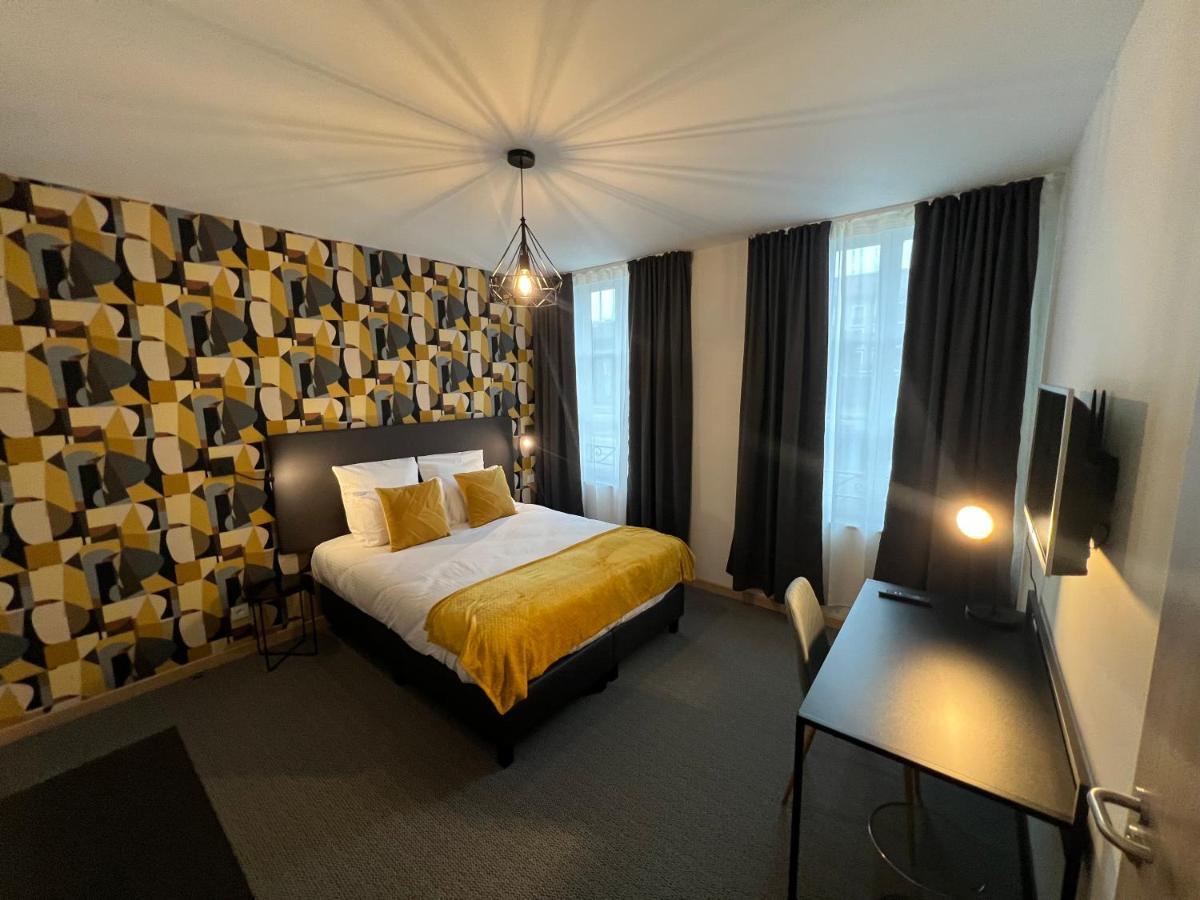 Bed and Breakfast La Grande-Ourse Шарлевиль-Мезьер Экстерьер фото